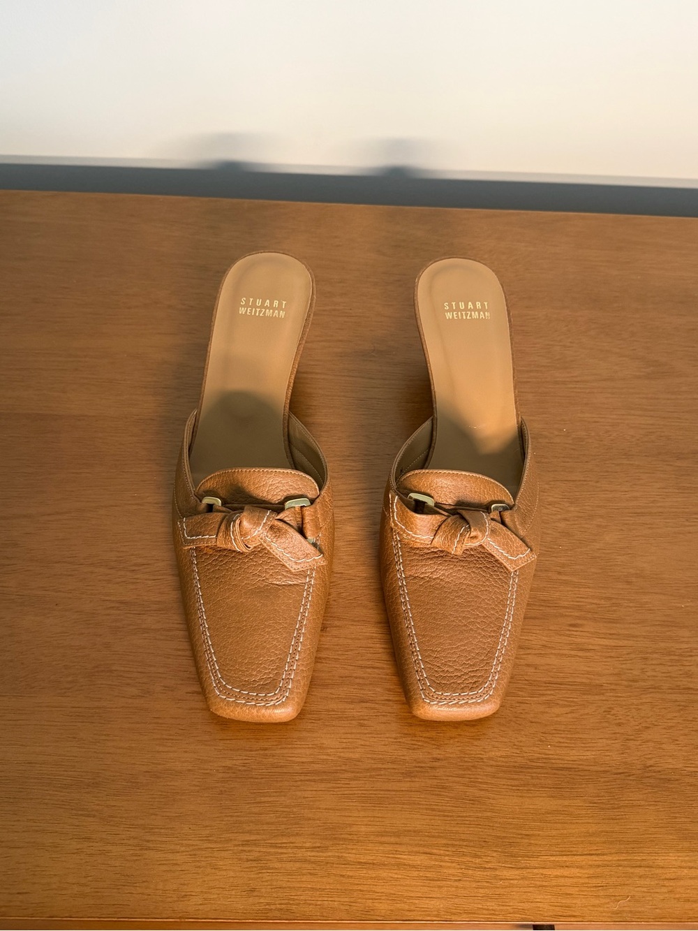 Women's Tan Leather Knot Mule kitten heels - vintage Stuart Weitzman slip - Picture 3 of 6